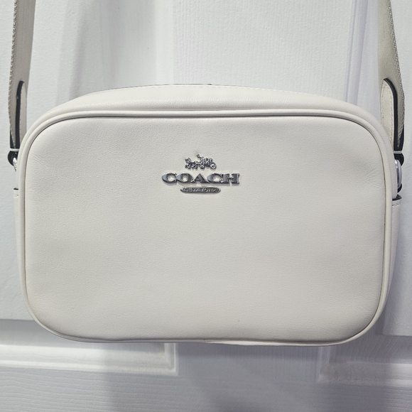 Coach Handbags - Coach Mini Jamie Camera Bag - Like NEW